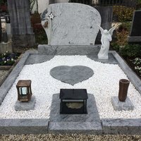 individuelle Gräber von WOPL Grabsteine